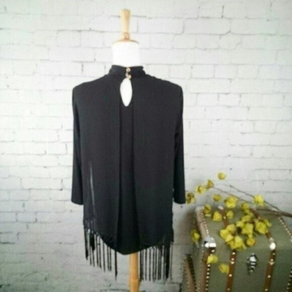 Peck & Peck Asymmetrical Fringed Top Black Small - Picture 3 of 5